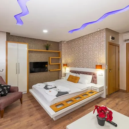 Taxim Trend Aparthotel 3*